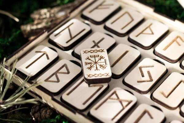Rune Reading